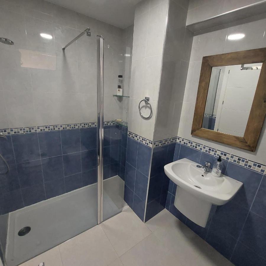 Apartamento Frente A La Playa Piso 3 Estepona Luaran gambar